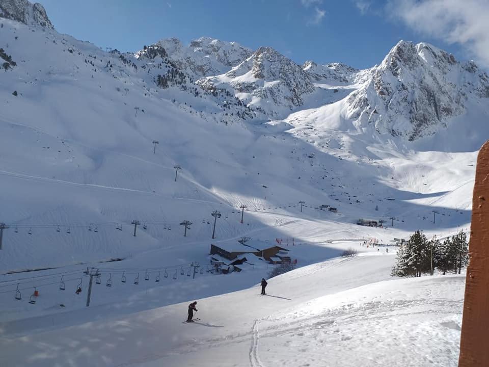STUDIO en PLEINE MONTAGNE AVEC VUE SUR MARMOTTES La Mongie Exterior foto