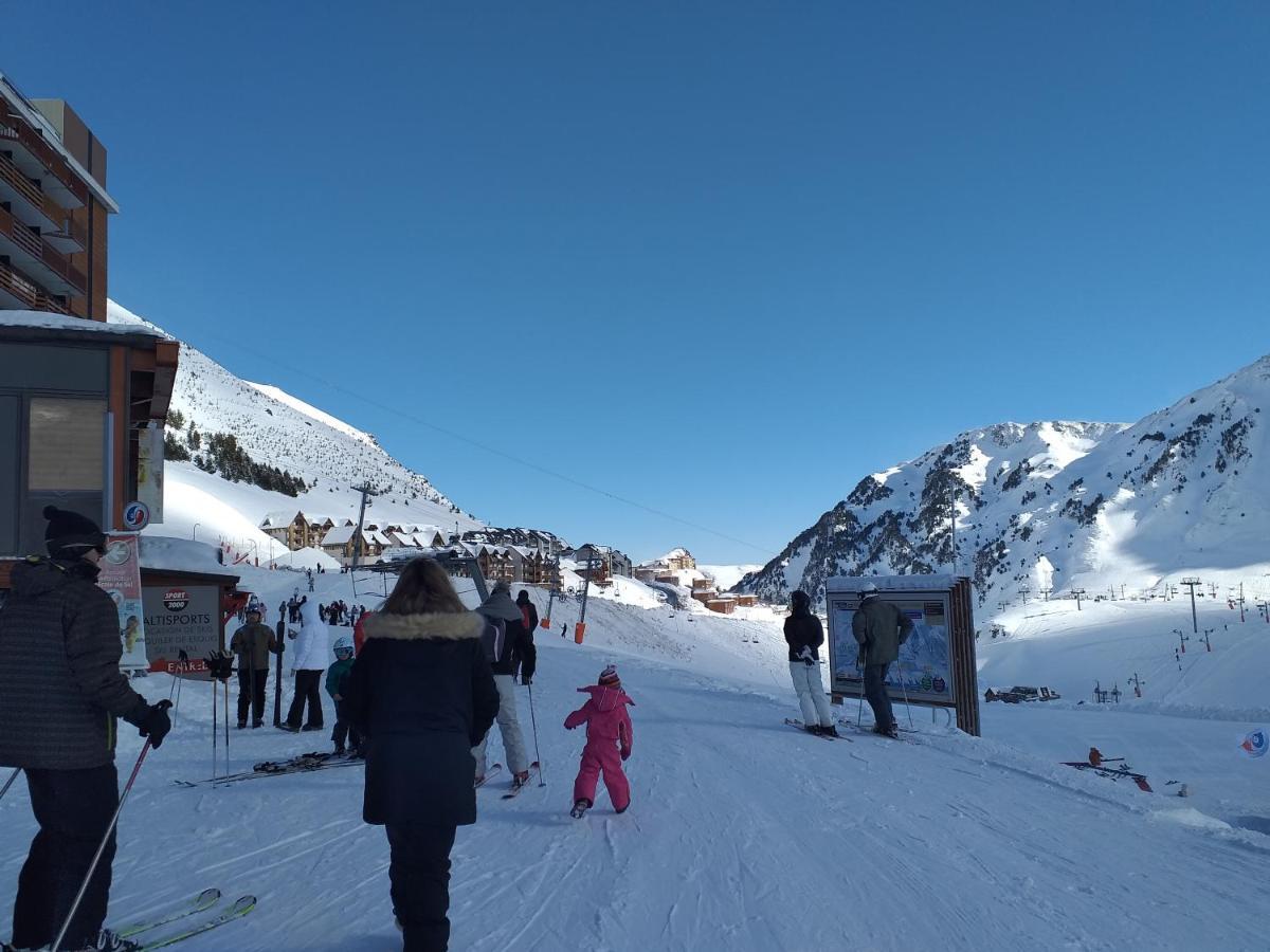 STUDIO en PLEINE MONTAGNE AVEC VUE SUR MARMOTTES La Mongie Exterior foto