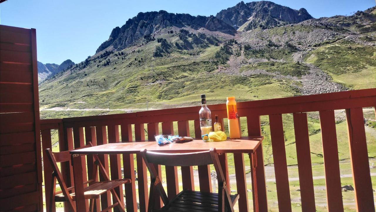 STUDIO en PLEINE MONTAGNE AVEC VUE SUR MARMOTTES La Mongie Exterior foto